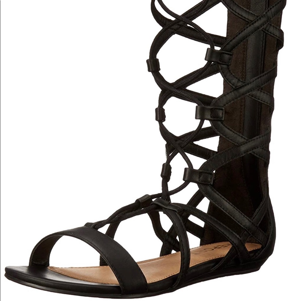 Report Knee-high gladiator sandal